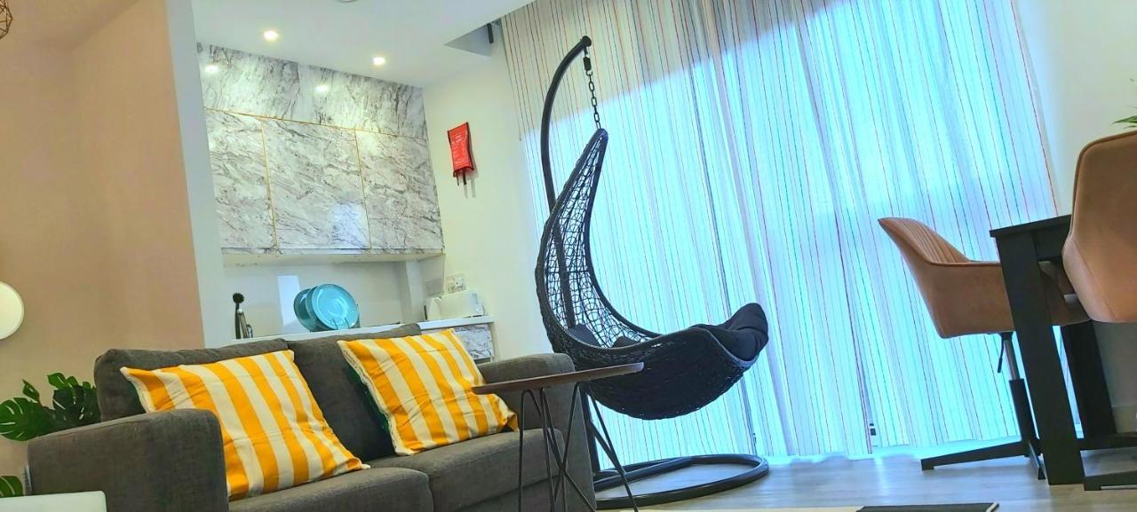 Great Studio Apartments - Netflix, Wifi, Digital Tv シェフィールド エクステリア 写真