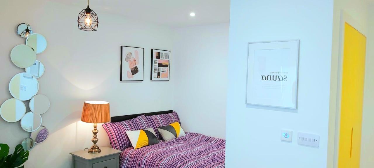 Great Studio Apartments - Netflix, Wifi, Digital Tv シェフィールド エクステリア 写真
