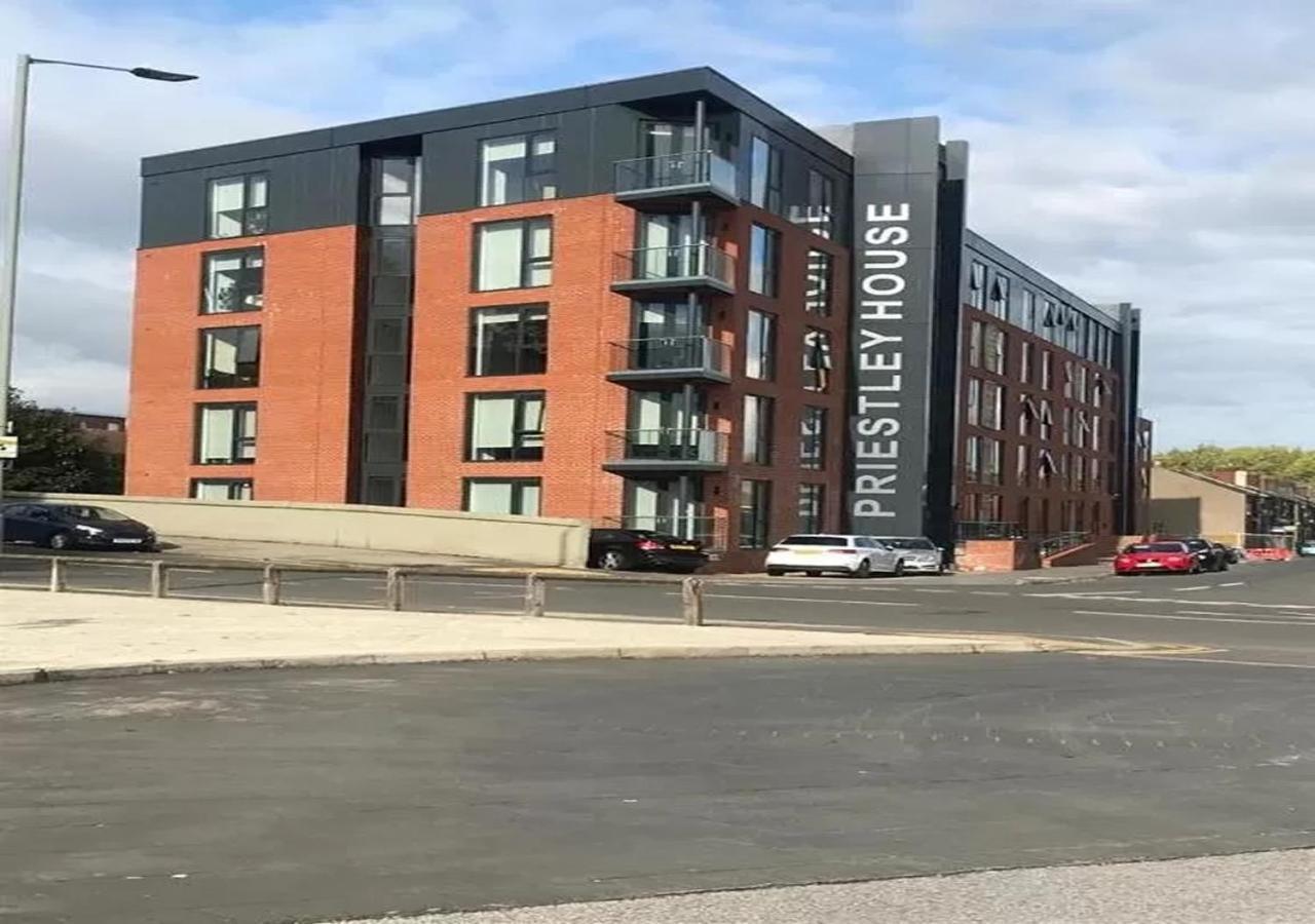 Great Studio Apartments - Netflix, Wifi, Digital Tv シェフィールド エクステリア 写真