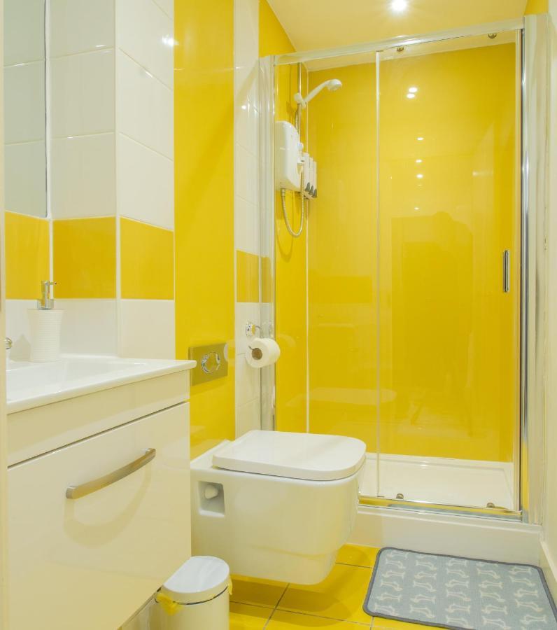Great Studio Apartments - Netflix, Wifi, Digital Tv シェフィールド エクステリア 写真